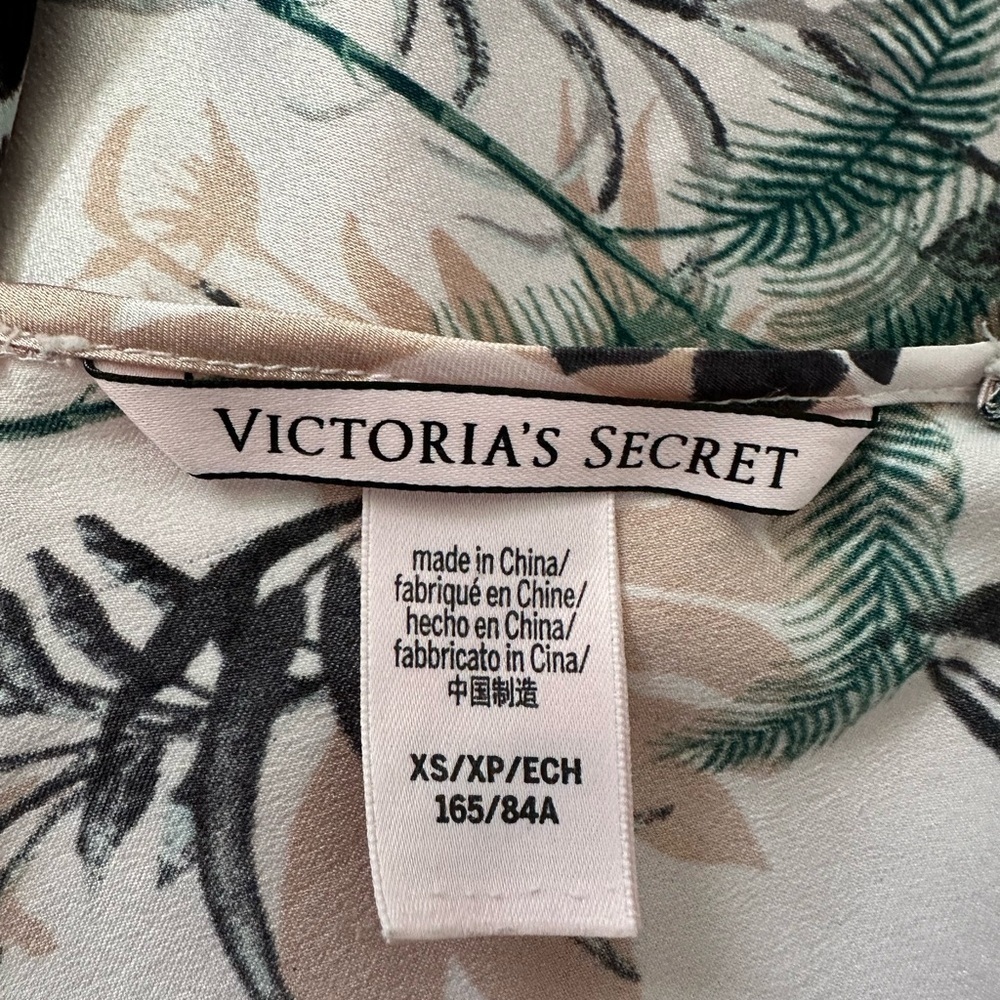 VICTORIAS SECRET SATIN CAMI SLEEP TANK TOP - Picture 8 of 10